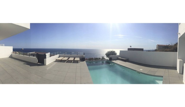 Exclusive villa with salt water pool and fantastic Mediterranean Sea view