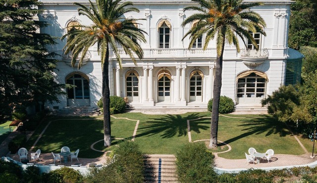 Exclusive waterfront villa in Domaine Rocabella - French Riviera