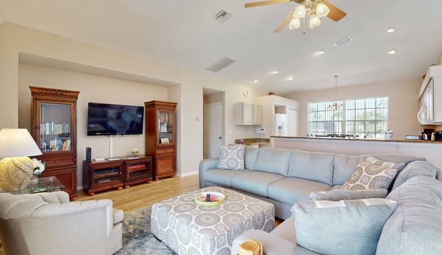 Exclusive Wellington Lakes Waterfront Home with Private Pool, Lake Views, & WiFi