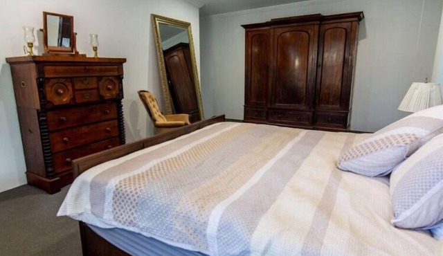 EXCLUZIVELYYOURZ Private offgrid forest luxury Indoor pool O/views 10mins beach