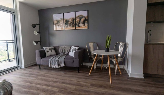 Executive 1 Bedroom Apartment in North York | Pivot Building