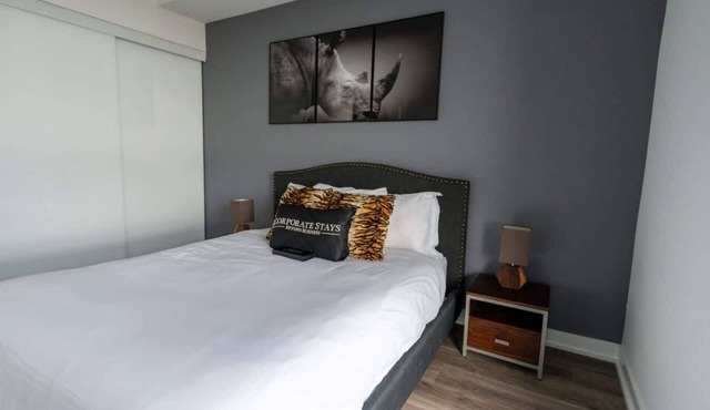 Executive 1 Bedroom Rental in North York | Pivot Building