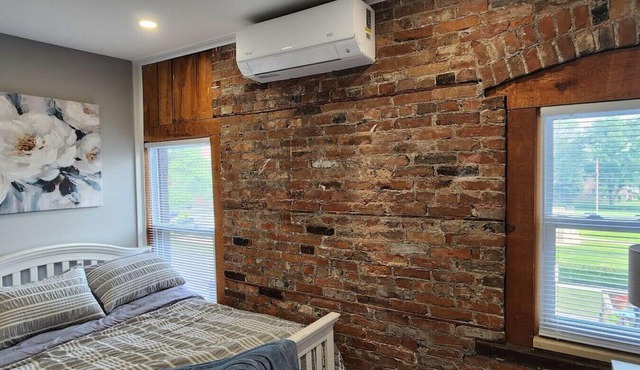 Executive 2BD 58" TV+Wifi+AC+Parking+Kitchen