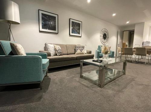 Executive 3 Bedroom Apartment in Southbank