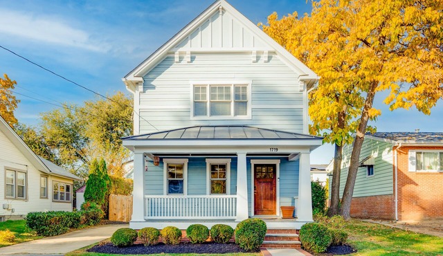Executive 4bdr House minutes from D.C.