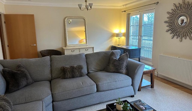 Executive Apartment in city of Perth 2 bedrooms and 2 bathrooms