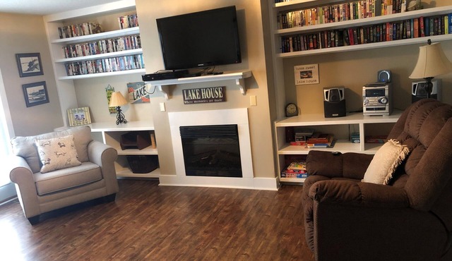 Executive bedroom Yacht Condo