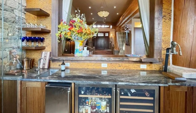 Executive Chalet in Tamarack Resort on Golf Course