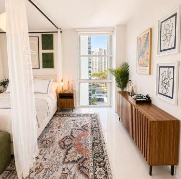 Executive Club Suite by Untitled Stay