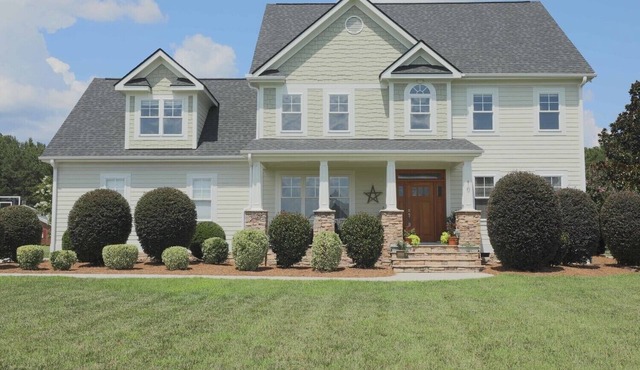 Executive Home on over an Acre of Land. Country Living at its Best.