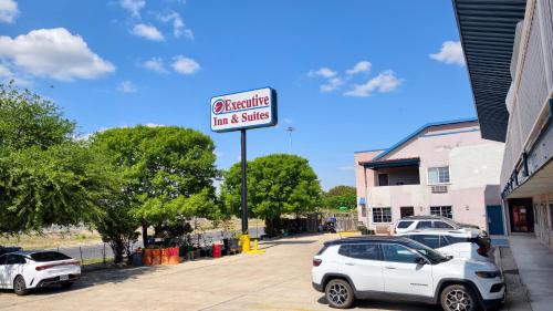 Executive Inn & Suites San Marcos, TX