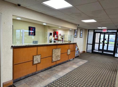 Executive Inn