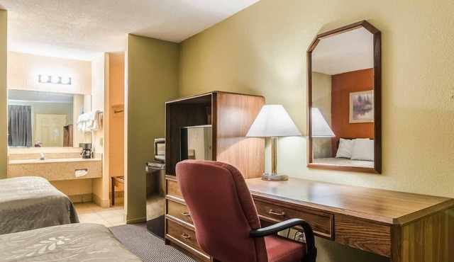 Executive Inn