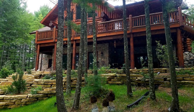 Executive Log Home on Beautiful Lower Post Lake All Seasons