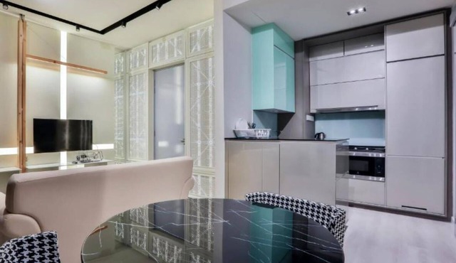 Executive Suite with Garden View 1