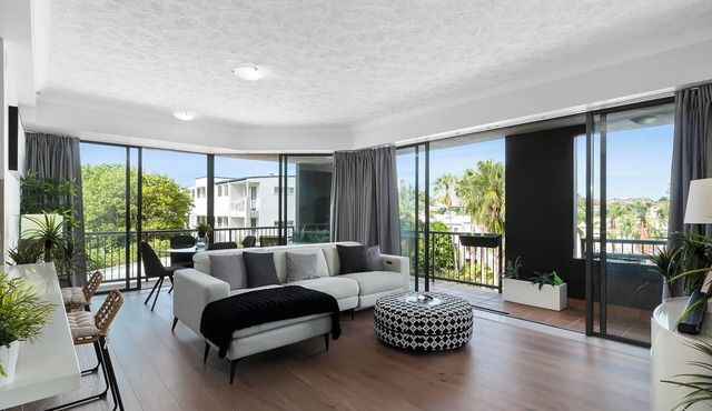 Executive Three Bedroom Unit overlooking Resort Style Pool and Parking