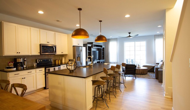 Executive Townhome featured on A&E’s Vacation Home Potential Feb 2019!