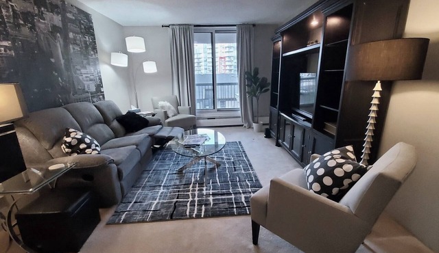 Executive two-bedroom apartment in the quiet West End of Downtown Calgary