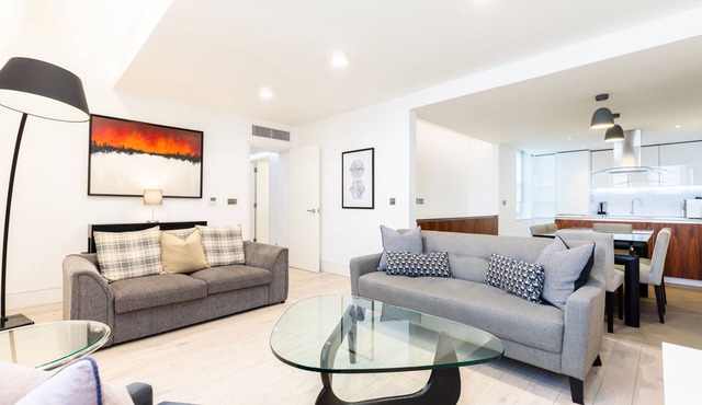 Executive-Two Bedroom-Apartment-Ensuite