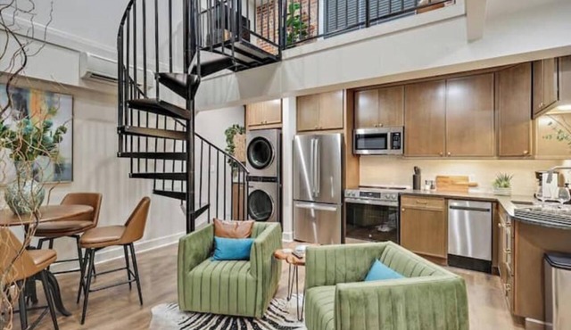 Executive Urban Suite - Downtown Jackson