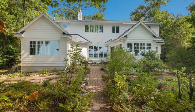 Executive Waterfront Home in Elk Rapids on Lake Michigan