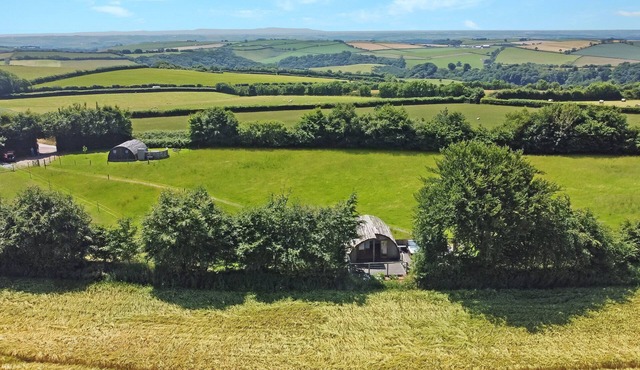 Exmoor View Log Cabin, nr North Molton