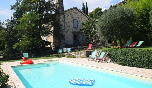 Exotic Holiday Home in Ardèche with Swimming Pool