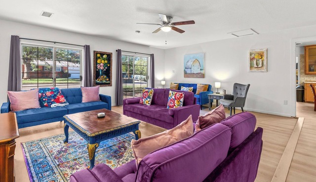 Expansive Living Area | Sleeps 12 | Near ACU
