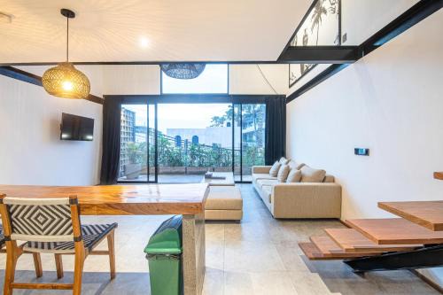 Expansive Loft 200m from Canggu Beach Haven