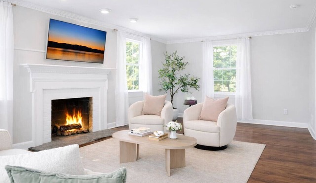 Expansive New Haven Home | Near Yale University
