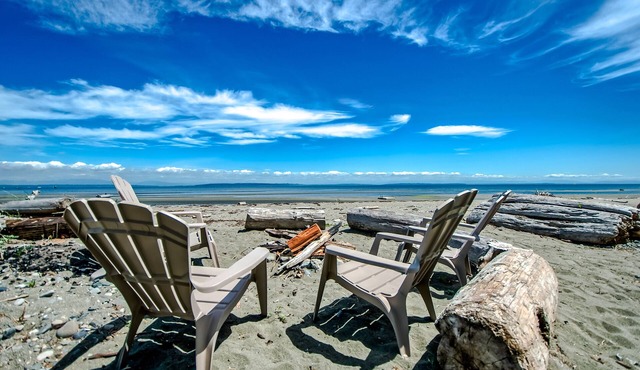 Expansive Views, On the Ocean, Private Beach! Forever Sands!