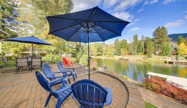 Expansive Waterfront Escape w/Kayaks + SUPs!