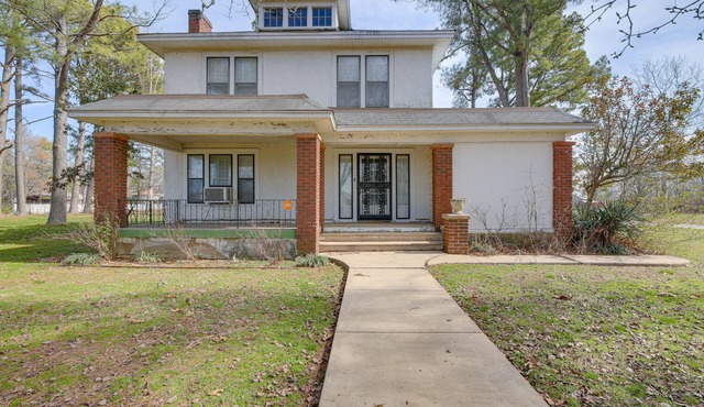 Expansive Wheatley Home ~ 65 Mi to Memphis!