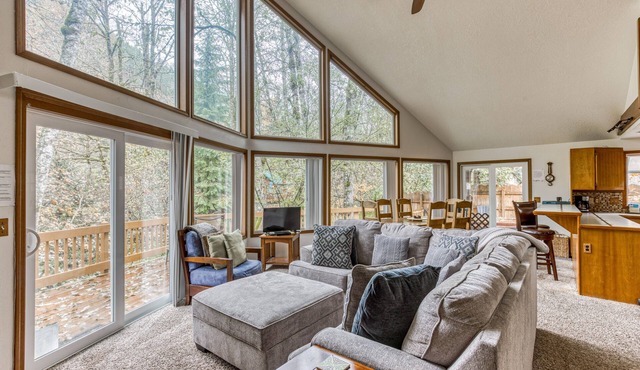 Expansive Wooded Home with a Brook, Firepit, Private Hot Tub and Shared Pool