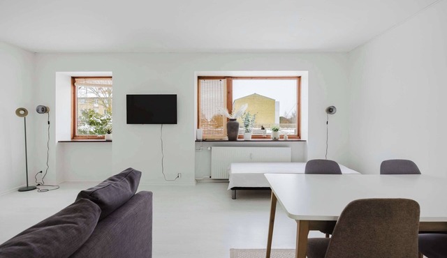 Expat Stay Stylish Long Term Flat