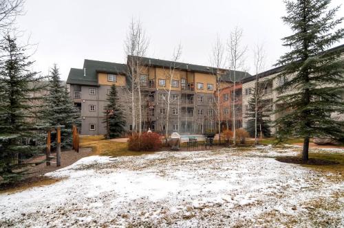 Expedition Station Condos by Vail Resorts