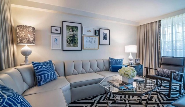 Experience A Calm and Refreshing Life at West Hollywood! 3 Modern Units, Pool!