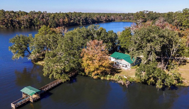 Experience Beautiful Lake Point!