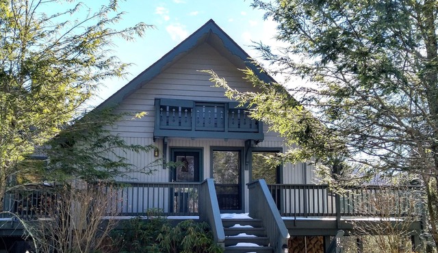 Experience Breathtaking Sky Valley & the Northeast Georgia Mountains!