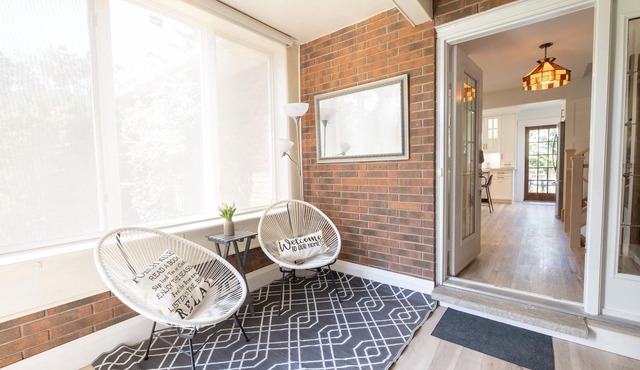 Experience The Retreat Home with hot tub and EV charge