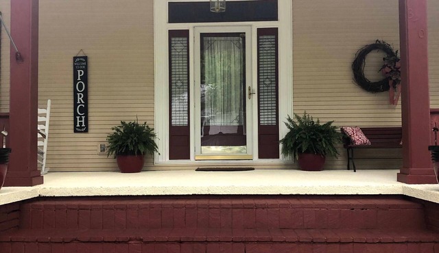 Experience Charleston charm near Hiwassee River