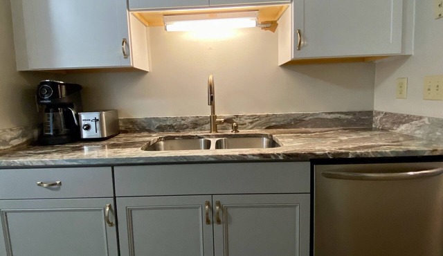 Experience Chesapeake Your Way and Relax with GolfnEntire home