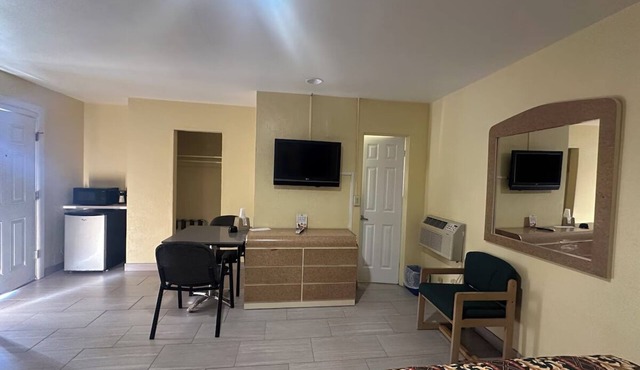 Experience Comfort & Affordability Near Daytona Beach - 2 Units with 2 Queens!