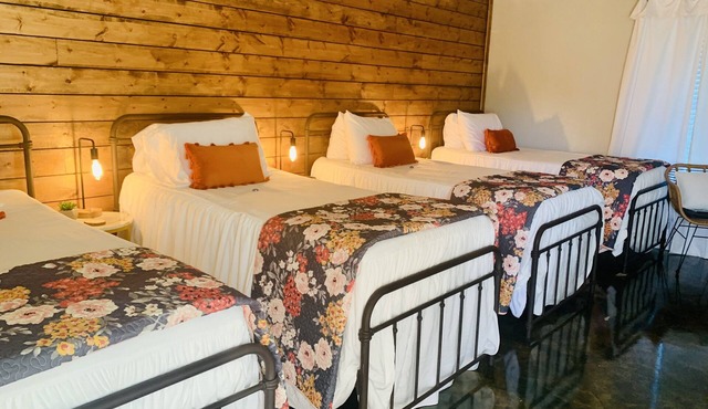 Experience East TX@ElKen Retreat:Spa,Pool,Hot tub,Massage,Breakfast,Relax Suite2