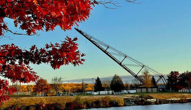 Experience fall along the beautiful Chippewa River