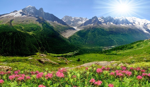 Experience THE AWE AND Wonder OF Chamonix