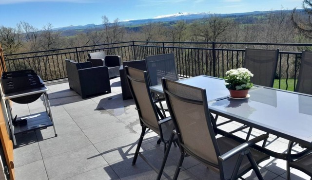 Experience an authentic stay in Haute Corrèze in the heart of preserved nature.