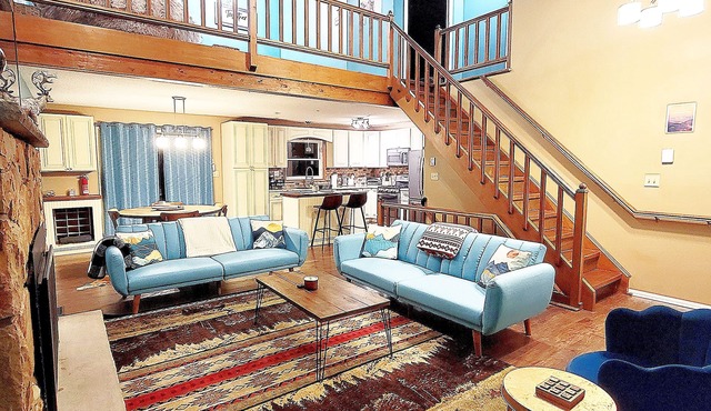Experience fun at Camelback, stay at our spacious 4-bedroom chalet