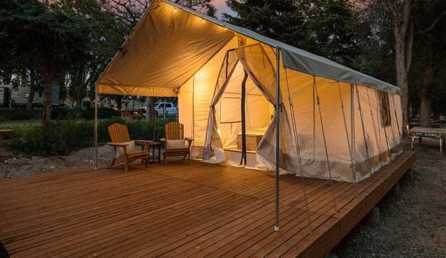 Experience Glamping Adventures on Soap Lake