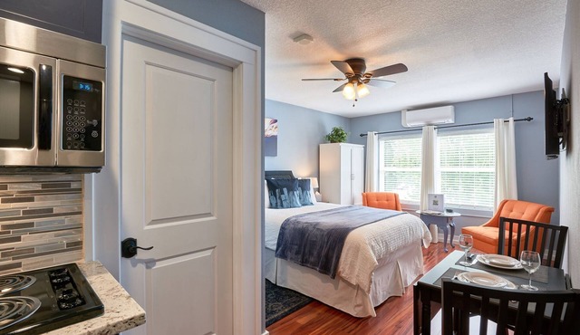 Experience historic Newberg at Yamhill Flats: Suite 2